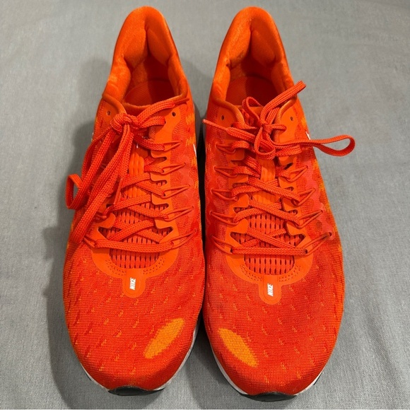 Nike Zoom Vomero orange/white sneakers, size 11, Syracuse player worn - Picture 1 of 12